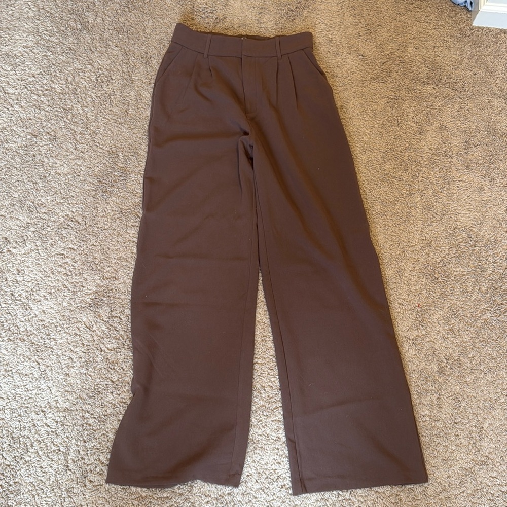 A&f sloane tailored pant